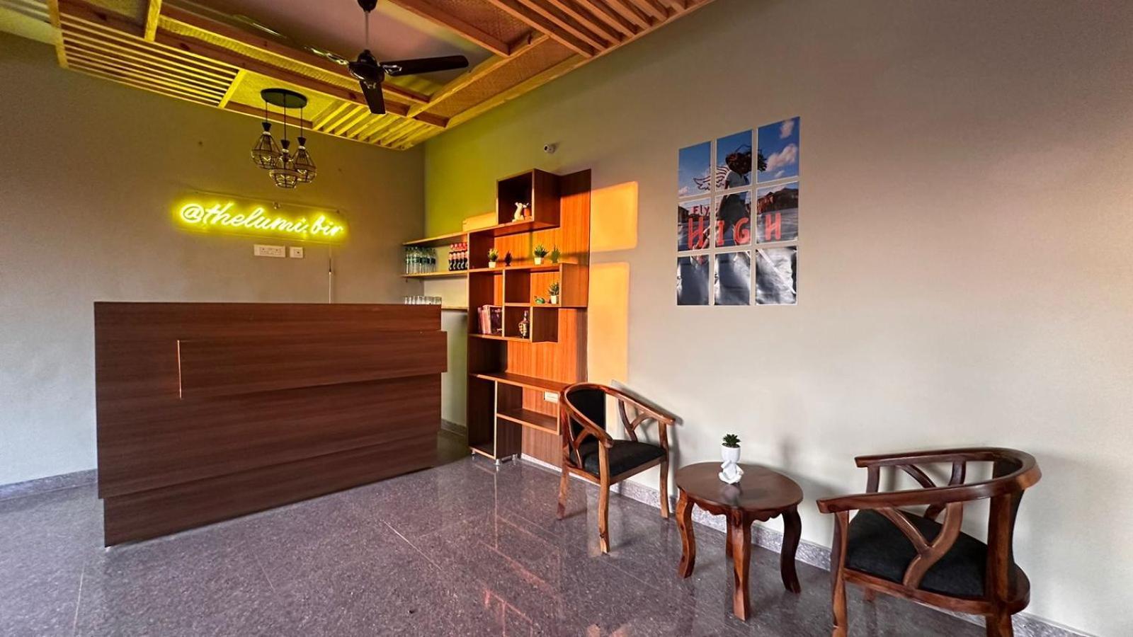 The Lumi Hotel Bir  Bagian luar foto
